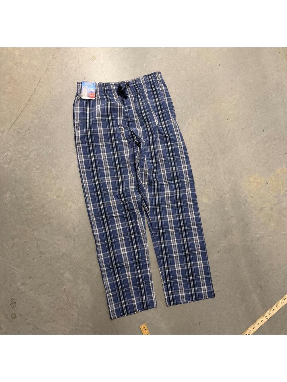 Men's NWT Hanes Blue Plaid Pajama Pants Sized Large